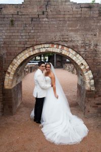 sydney-wedding-bride-and-groom-holroyd-brick-works-park-2099-20170218-SAV-min